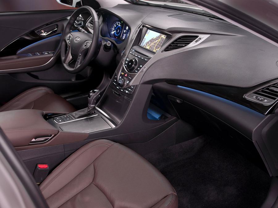  Hyundai Azera 2010 года  (фото 21 из 40)